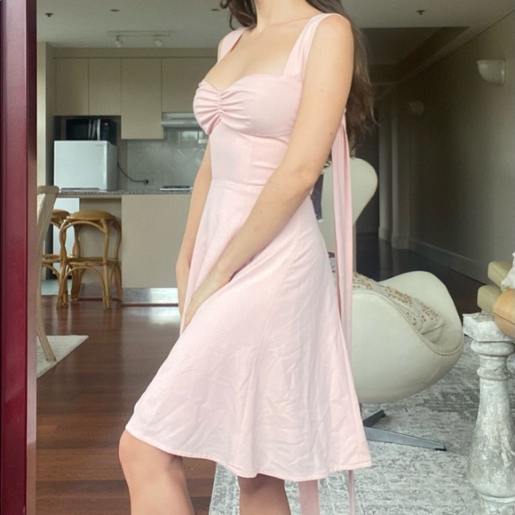 House of CB Dresses & Skirts - House of CB dress